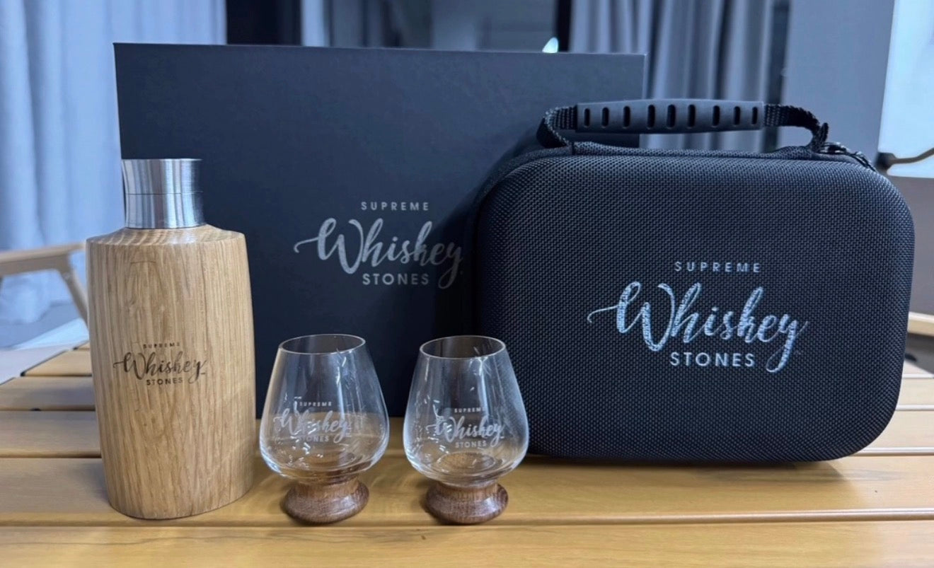 Personalized Whiskey Travel Gift Set | Engraved Oak Flask with 2 Whiskey Glasses & Luxury Carrying Case | Custom Groomsmen, Father's Day & Retirement Gift